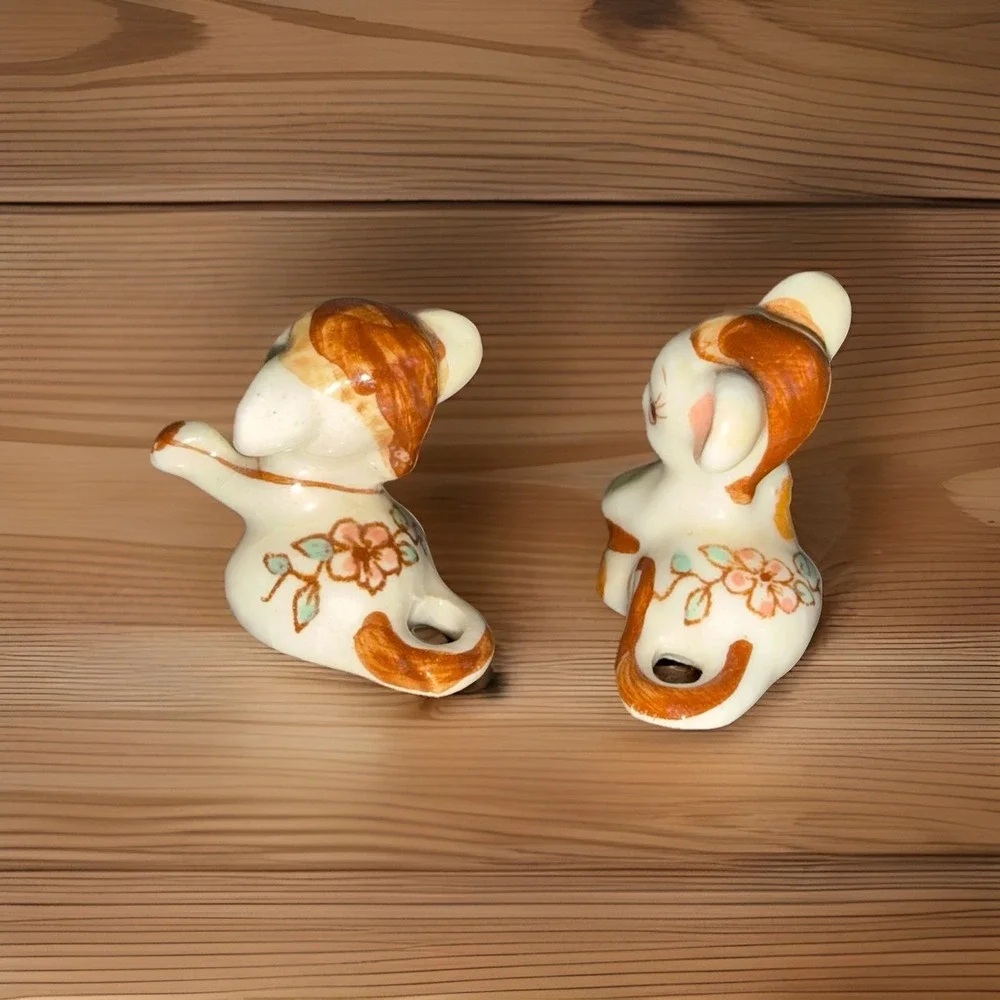 2 Mini Mice Figures Ceramic Vintage Miniature 1